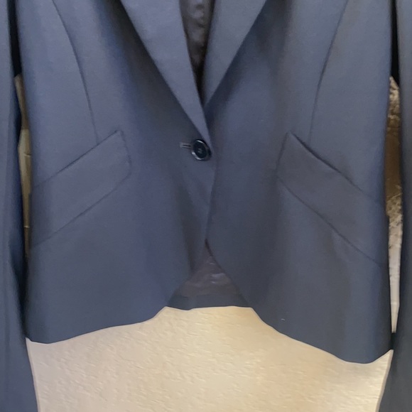 COPY - Theory black blazer Size 2 w/ two front pockets - Picture 4 of 12